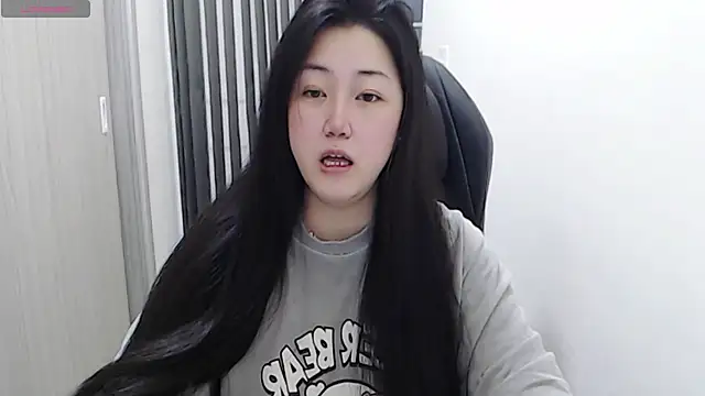 minnie9009 online show from 21, 3, 2025