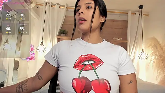 Luceroooo online show from 11, 2, 2025