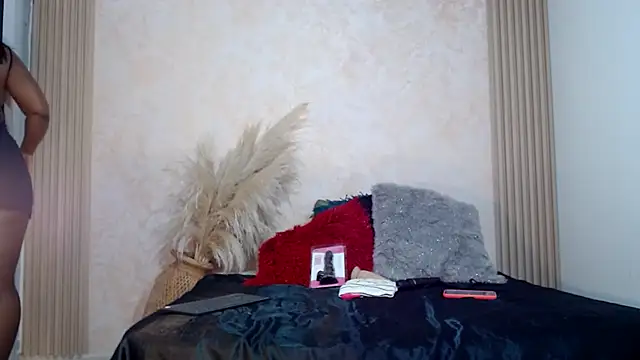 RAICHELLCOOPER1 online show from 16, 11, 2025