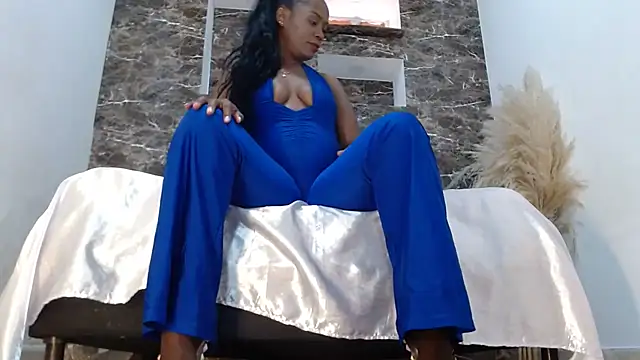 RAICHELLCOOPER1 online show from 22, 9, 2025