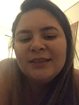 julinha2311 online show from 12, 1, 2025