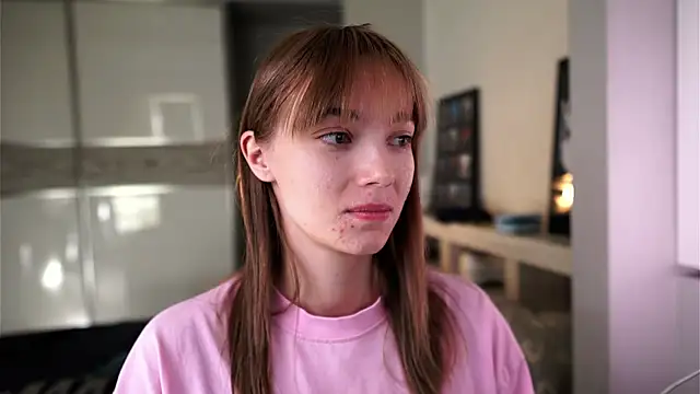 ileanacampbe online show from 9, 9, 2025