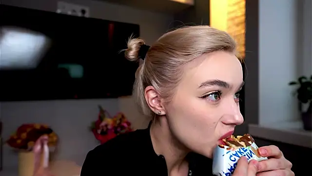 ileanacampbe online show from 20, 1, 2025