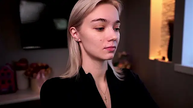 ileanacampbe online show from 14, 1, 2025