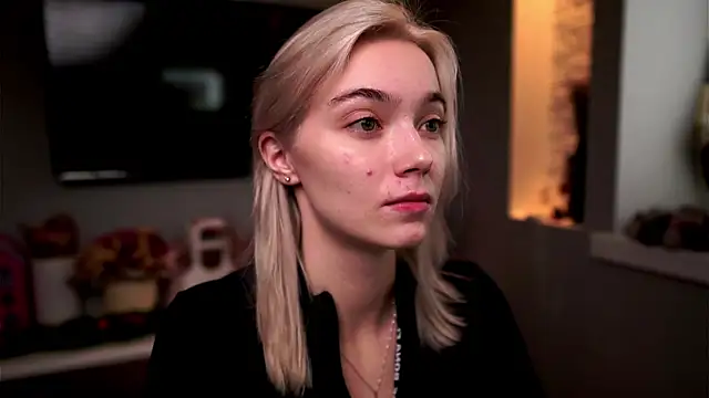 ileanacampbe online show from 13, 1, 2025