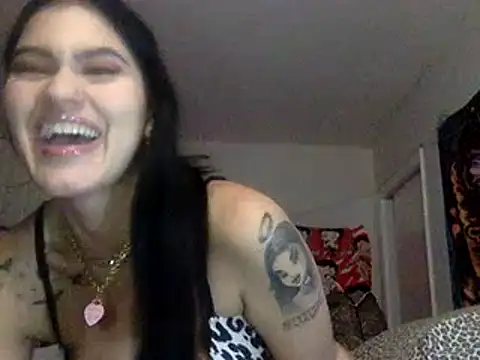 Snapshot of nikkikittyx3 chatting on 31, 5, 2026 nikkikittyx3 online show from 31, 5, 2026