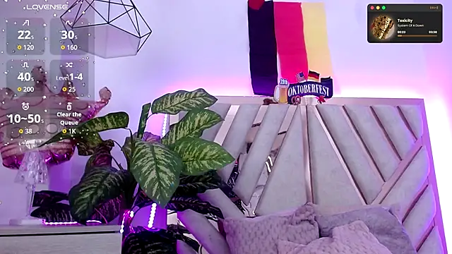 Snapshot of NyxAndria_1 chatting on 29, 9, 2025 NyxAndria 1 online show from 29, 9, 2025