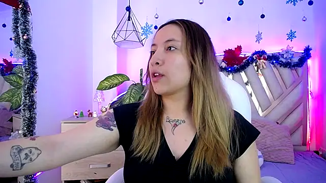 Snapshot of NyxAndria_1 chatting on 22, 11, 2025 NyxAndria 1 online show from 22, 11, 2025