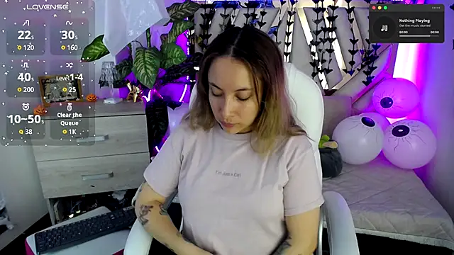 Snapshot of NyxAndria_1 chatting on 22, 10, 2025 NyxAndria 1 online show from 22, 10, 2025