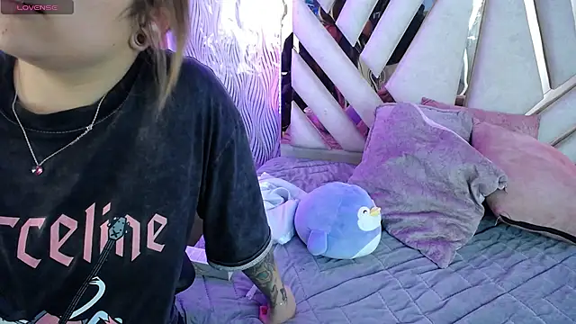 Snapshot of NyxAndria_1 chatting on 3, 2, 2026 NyxAndria 1 online show from 3, 2, 2026