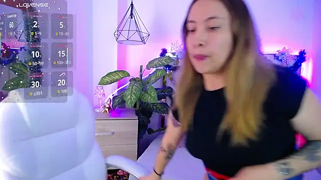 Snapshot of NyxAndria_1 chatting on 20, 11, 2025 NyxAndria 1 online show from 20, 11, 2025