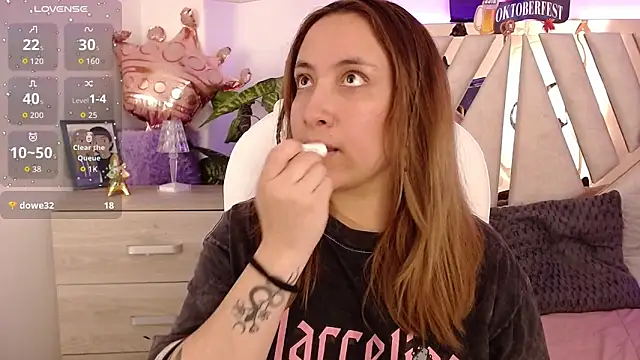 Snapshot of NyxAndria_1 chatting on 11, 9, 2025 NyxAndria 1 online show from 11, 9, 2025