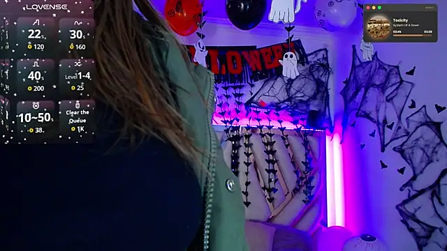 Snapshot of NyxAndria_1 chatting on 24, 10, 2025 NyxAndria 1 online show from 24, 10, 2025