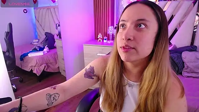 Snapshot of NyxAndria_1 chatting on 22, 2, 2026 NyxAndria 1 online show from 22, 2, 2026