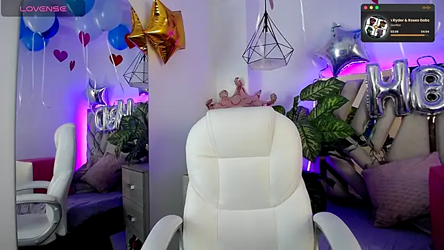 Snapshot of NyxAndria_1 chatting on 8, 10, 2025 NyxAndria 1 online show from 8, 10, 2025