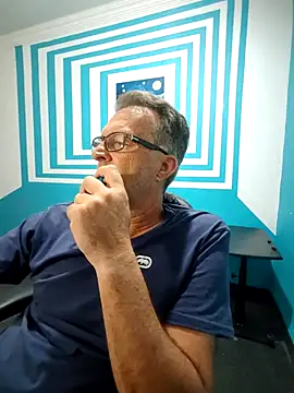 Snapshot of itsmeyes69 chatting on 3, 3, 2025 itsmeyes69 online show from 3, 3, 2025