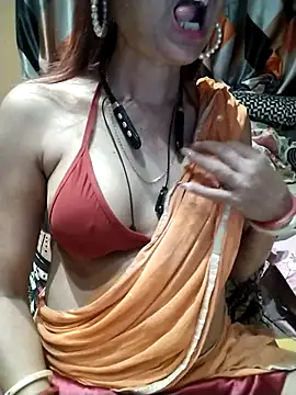 SANA-LEONI online show from 11, 11, 2025