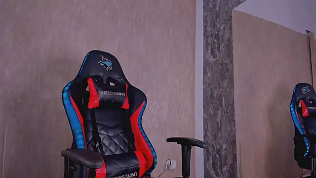 Snapshot of StefanyRousse chatting on 13, 11, 2025 StefanyRousse online show from 13, 11, 2025