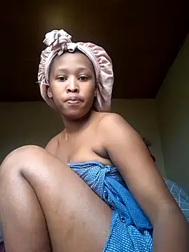 Snapshot of daddysgirly20 chatting on 6, 11, 2025 daddysgirly20 online show from 6, 11, 2025