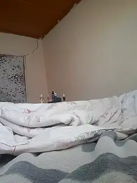 Snapshot of daddysgirly20 chatting on 25, 11, 2025 daddysgirly20 online show from 25, 11, 2025