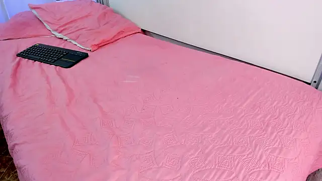 Sara conde online show from 23, 3, 2025