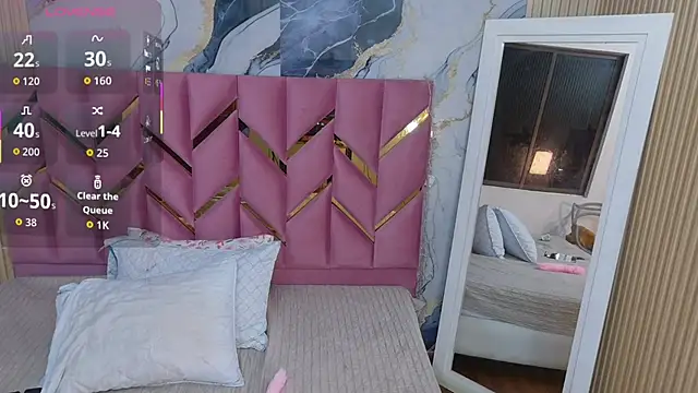 hotiergirl online show from 16, 10, 2025