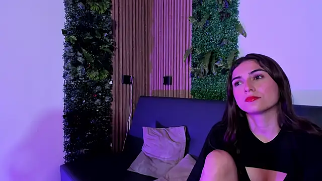 Naughty GilrW online show from 12, 11, 2025