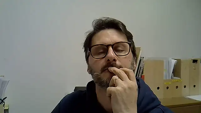 Snapshot of Cellino4 chatting on 11, 2, 2025 Cellino4 online show from 11, 2, 2025