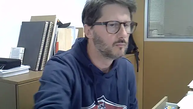 Snapshot of Cellino4 chatting on 8, 2, 2025 Cellino4 online show from 8, 2, 2025