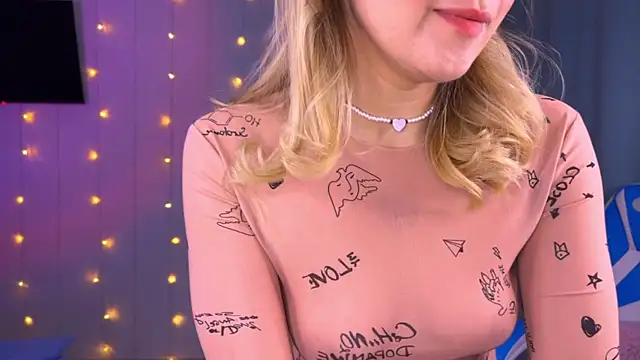 Mercedes Robinson online show from 11, 9, 2025