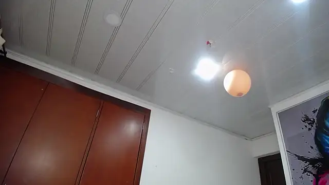 Maylin horny19 online show from 22, 2, 2026