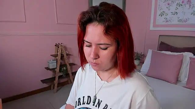 zoes milee online show from 26, 2, 2025