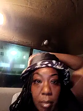 chocolatechipkukky85 online show from 1, 2, 2025