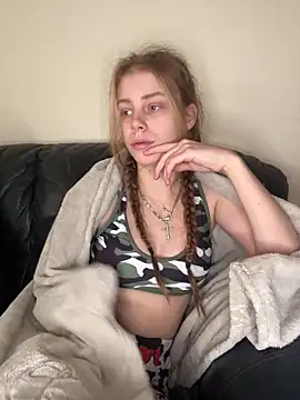 VioletxBlue online show from 7, 1, 2026