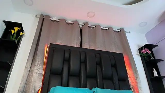 Snapshot of RubiSharqui_ chatting on 15, 7, 2026 RubiSharqui online show from 15, 7, 2026
