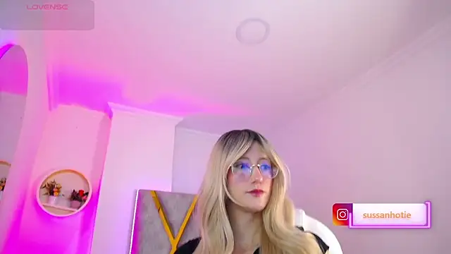 SussanHottye1  online show from 5, 10, 2025