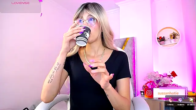 SussanHottye1  online show from 4, 10, 2025