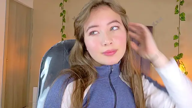 Dahlia Rousse online show from 8, 3, 2026