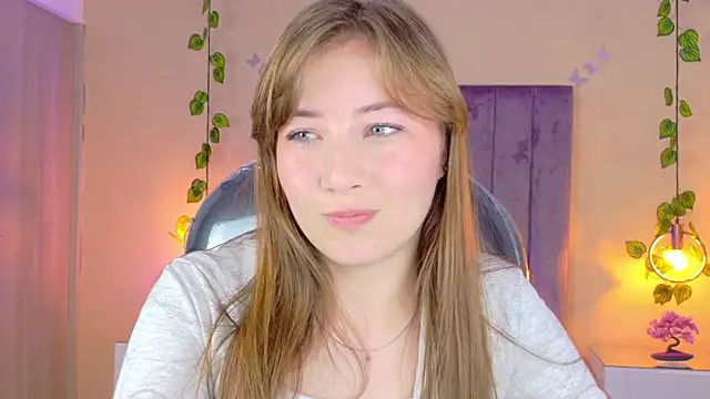 Dahlia Rousse online show from 22, 2, 2026