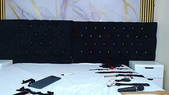 SalomeSimonz online show from 11, 3, 2026