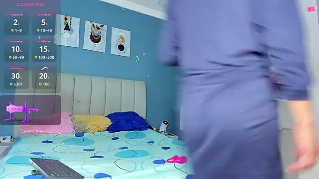 Snapshot of Camerun_n_Damian chatting on 15, 11, 2025 Camerun n Damian online show from 15, 11, 2025