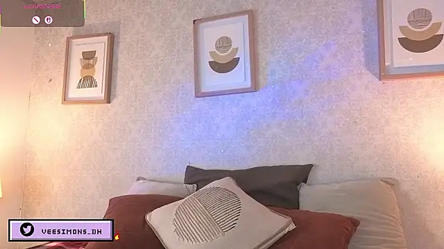 Veronica simons online show from 15, 1, 2026