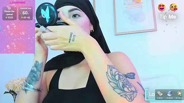 taylorsmiiith  online show from 4, 2, 2026