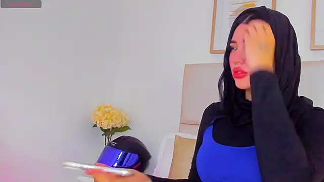 taylorsmiiith  online show from 13, 4, 2026