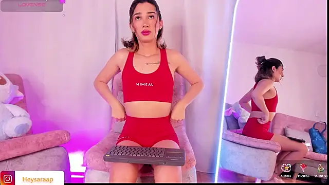 Snapshot of Queensara_ chatting on 10, 9, 2025 Queensara online show from 10, 9, 2025