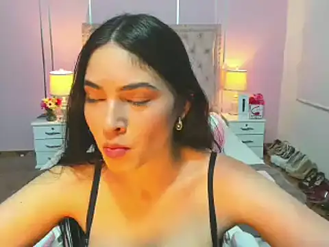 NoaLuxury online show from 10, 3, 2025