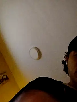 Saweetieyblacksnake online show from 23, 9, 2025