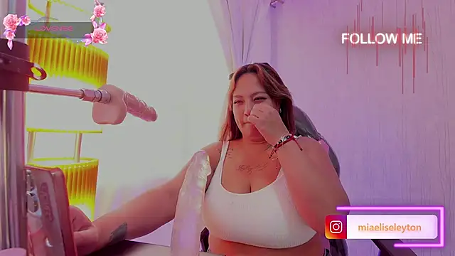 Elise-Leyton online show from 12, 9, 2025