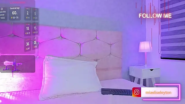 Elise-Leyton online show from 10, 10, 2025