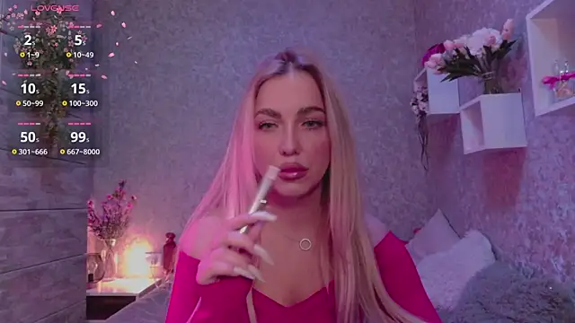 Mika Rayy online show from 14, 10, 2025